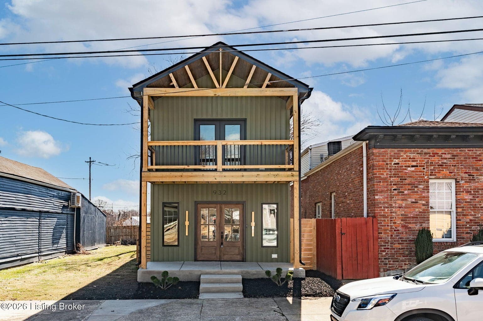 932 Madison St, Louisville - photo 1 of 39