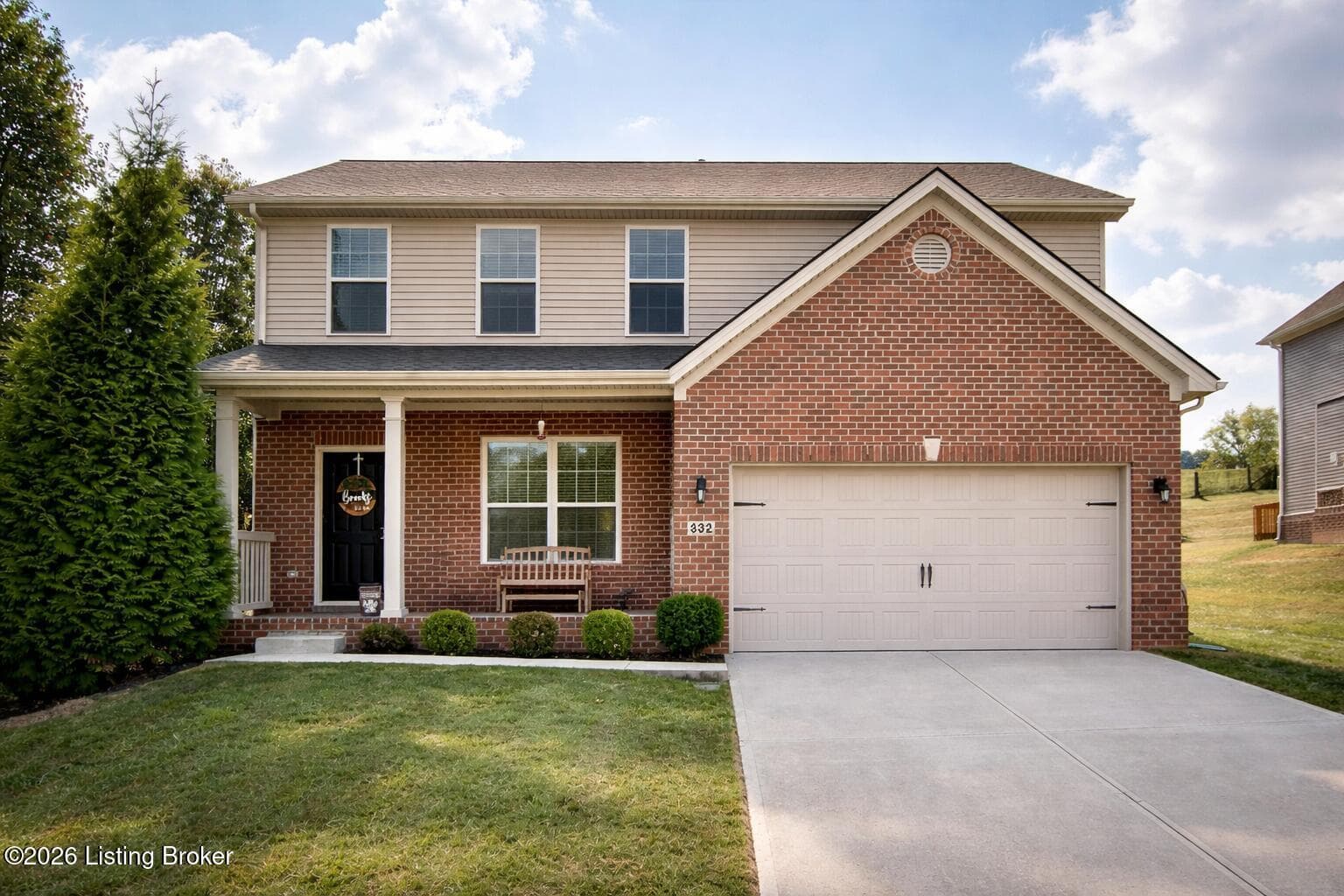 332 White Cliffs Ln, Frankfort - photo 1 of 17