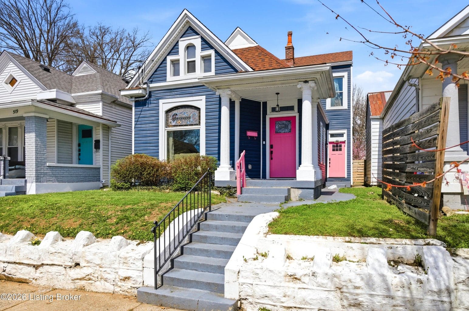 521 Camp St, Louisville - photo 1 of 66