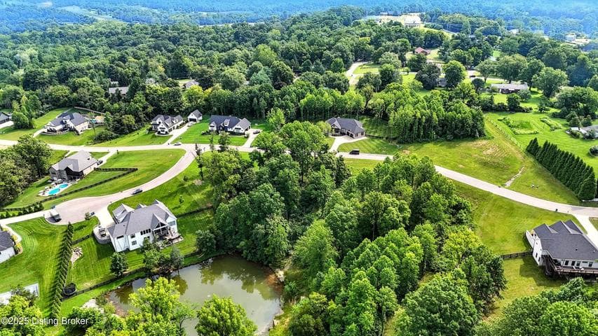 5504 Farmhouse Dr, Crestwood - photo 4 of 5