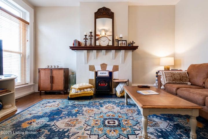 782 Shelby St, Louisville - photo 4 of 34