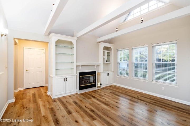 302 Eastbridge Ct, Louisville - photo 5 of 42