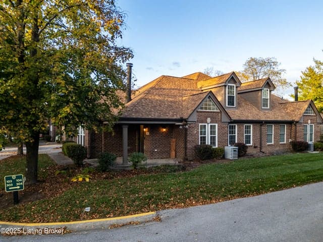 302 Eastbridge Ct, Louisville - photo 3 of 42