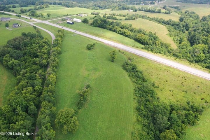 7755 Perryville Rd, Springfield - photo 5 of 9