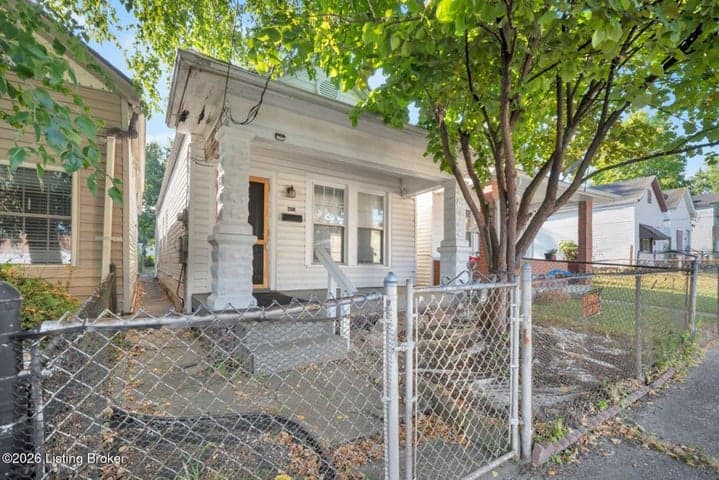 427 1/2 28th St, Louisville - photo 2 of 20