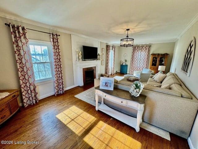 308 Covington Ave, Springfield - photo 5 of 50