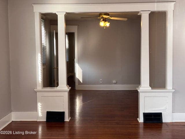 2333 Greenwood Ave, Louisville - photo 4 of 16