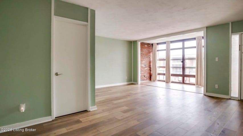 1040 Cherokee Rd, Louisville - photo 5 of 22