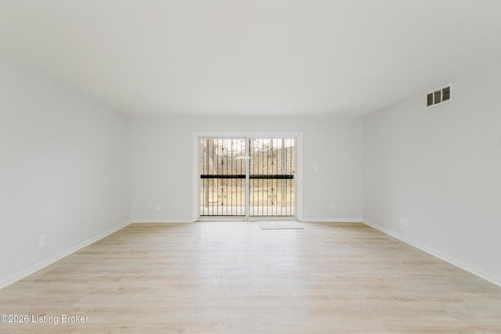 802 Highwood Dr, Louisville - photo 5 of 21