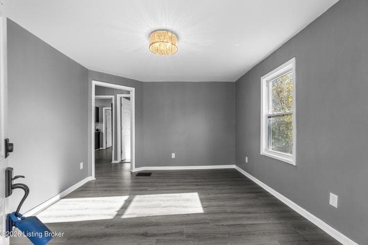 1601 Shelby St, Louisville - photo 4 of 24