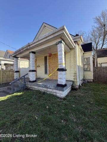 1922 Rowan St, Louisville - photo 3 of 27