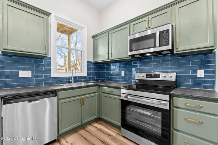 2324 Rowan St, Louisville