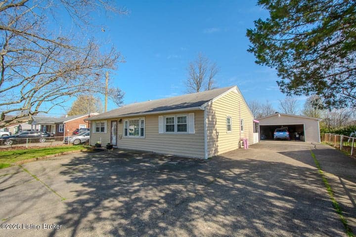 7207 Ethan Allen Way, Louisville - photo 5 of 32