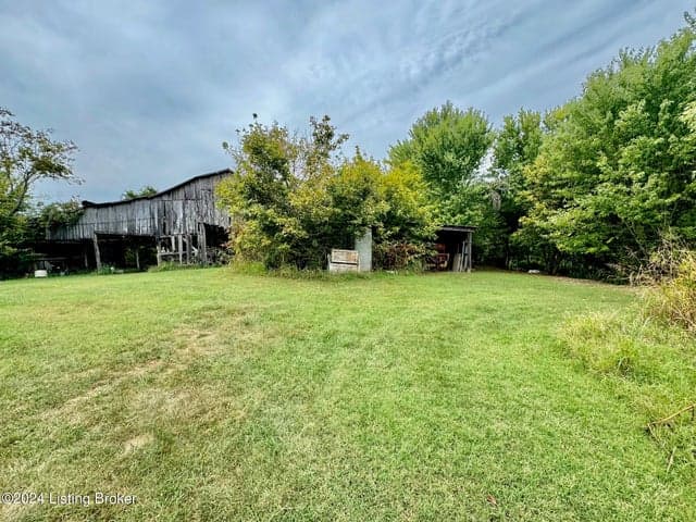 7 Hillsboro Ln, Springfield - photo 5 of 7