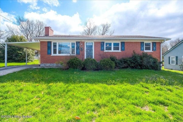 221 Lyons Dr, Frankfort