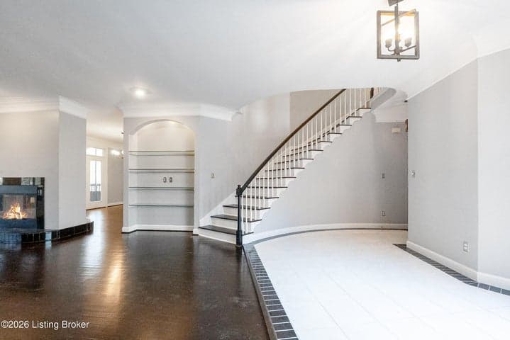 8800 Wooded Trail Ct, Louisville - photo 5 of 41