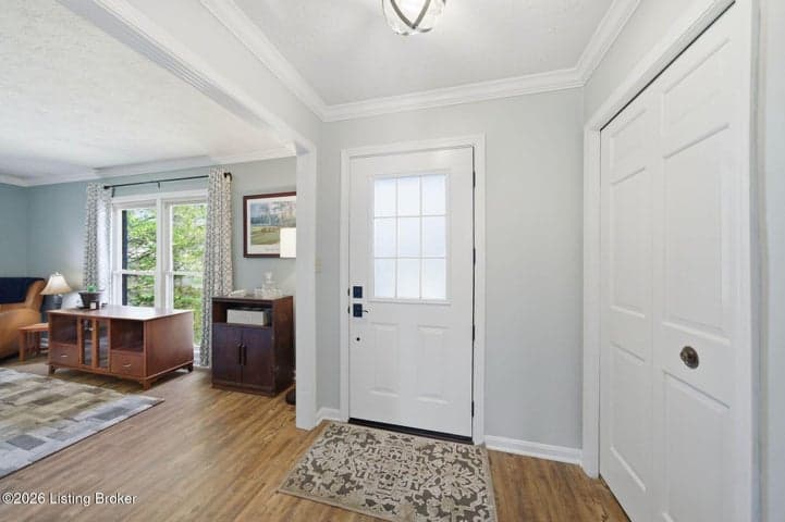 10509 Larkhall Ct, Louisville - photo 4 of 57