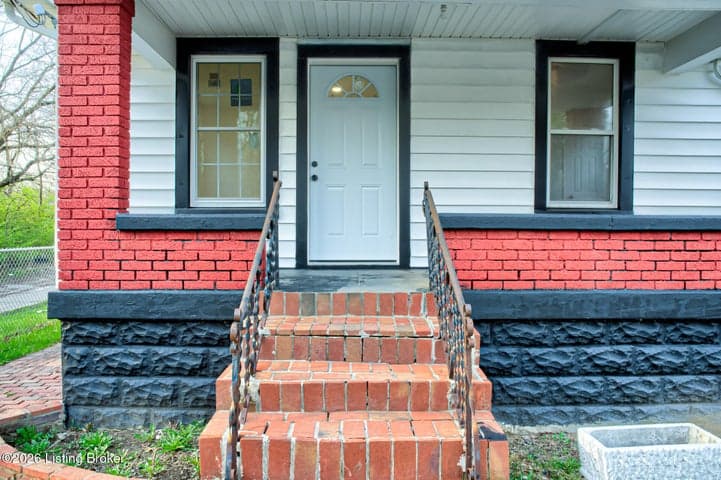 3226 Jefferson St, Louisville - photo 4 of 32