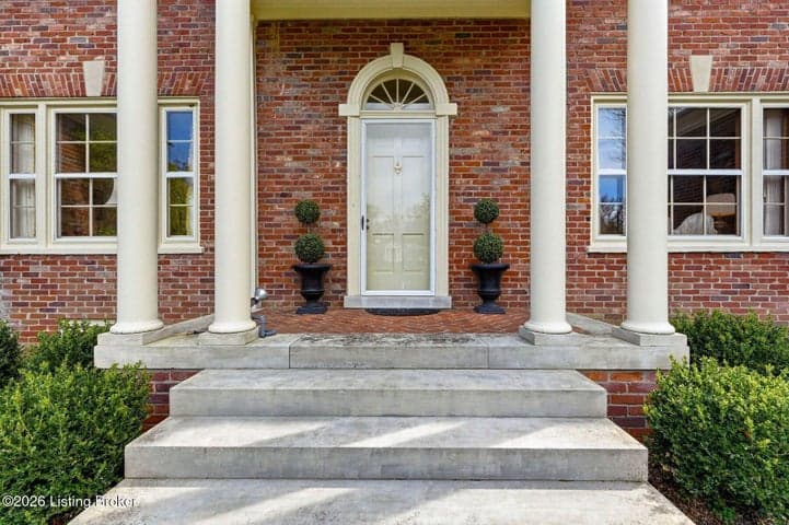 1802 Park Boundary Rd, Louisville - photo 3 of 40