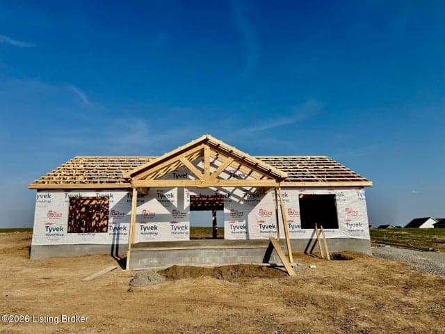 76 Mattingly Ln, Springfield - photo 2 of 12