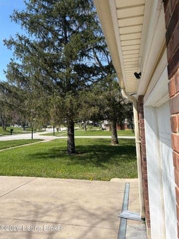 9203 Bermuda Ct, Crestwood - photo 4 of 20