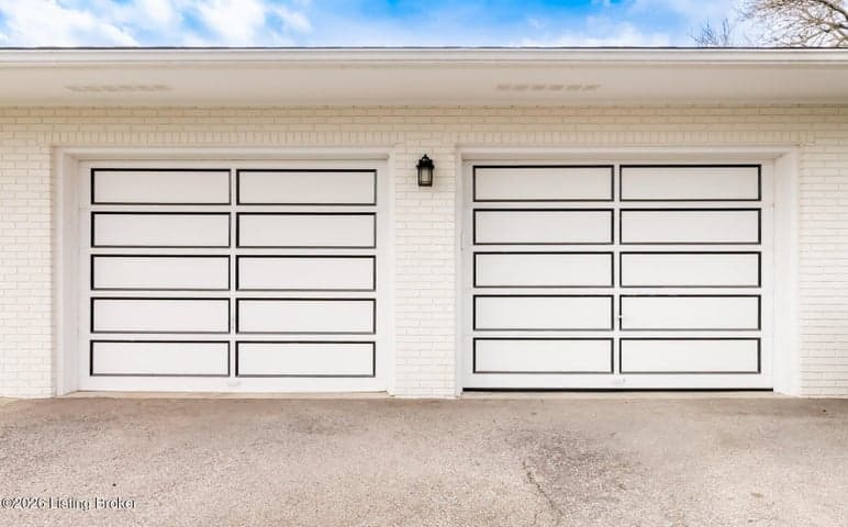 4315 Foeburn Ln, Louisville - photo 5 of 54