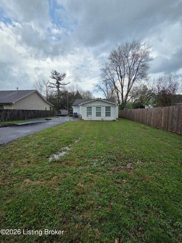 1256 Lipps Ln, Louisville - photo 5 of 6