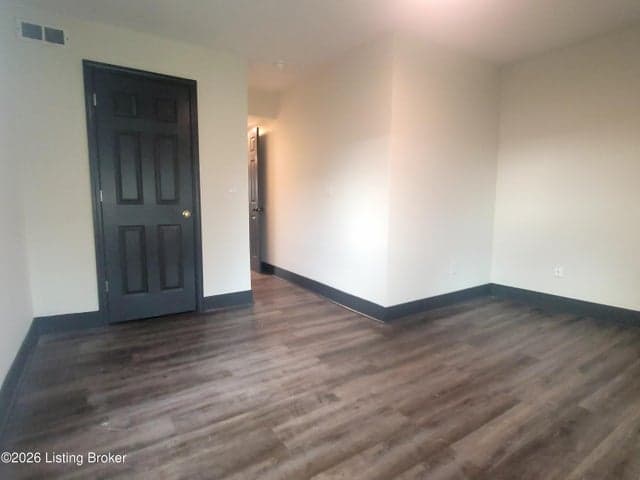 1625 Berry Blvd, Louisville - photo 5 of 12