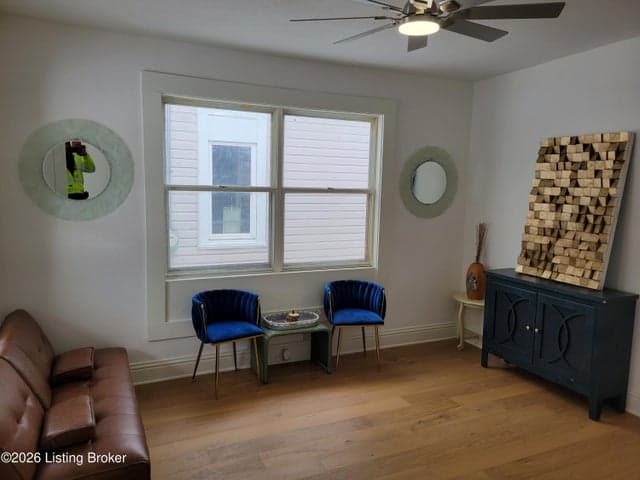 2150 Lee St, Louisville - photo 5 of 27