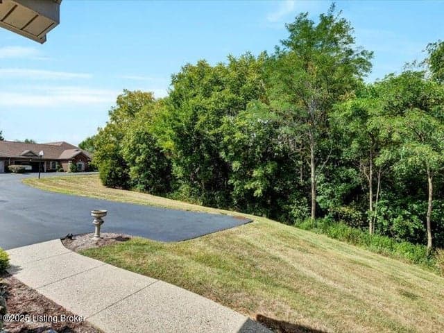 17515 Vintage Cir, Louisville - photo 3 of 42