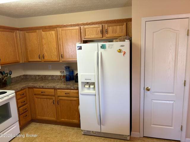 7607 Autumn Pointe Dr, Louisville - photo 5 of 29