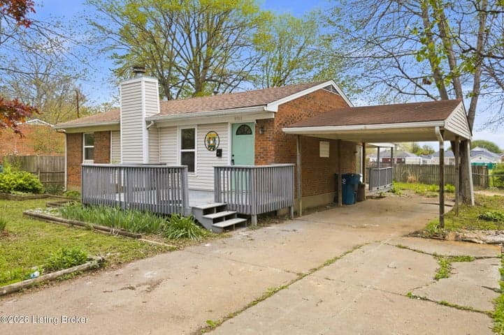 9911 Shirewick Way, Louisville - photo 3 of 53