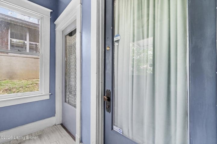 149 Bellaire Ave, Louisville - photo 4 of 60