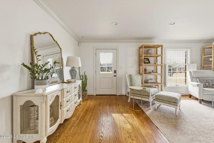 4313 Lincoln Rd, Louisville - photo 4 of 52