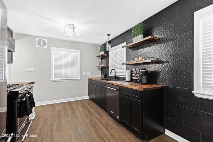 614 Bluegrass Ave, Louisville - photo 5 of 25